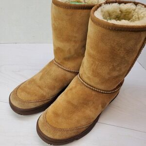 UGG Australia Ultimate Short 5275 Chestnut Suede Sheepskin Boots Womens 6 Cozy